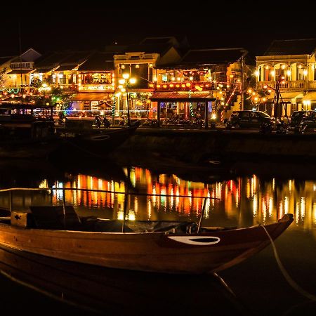 Light Sky Homestay Hoi An Esterno foto